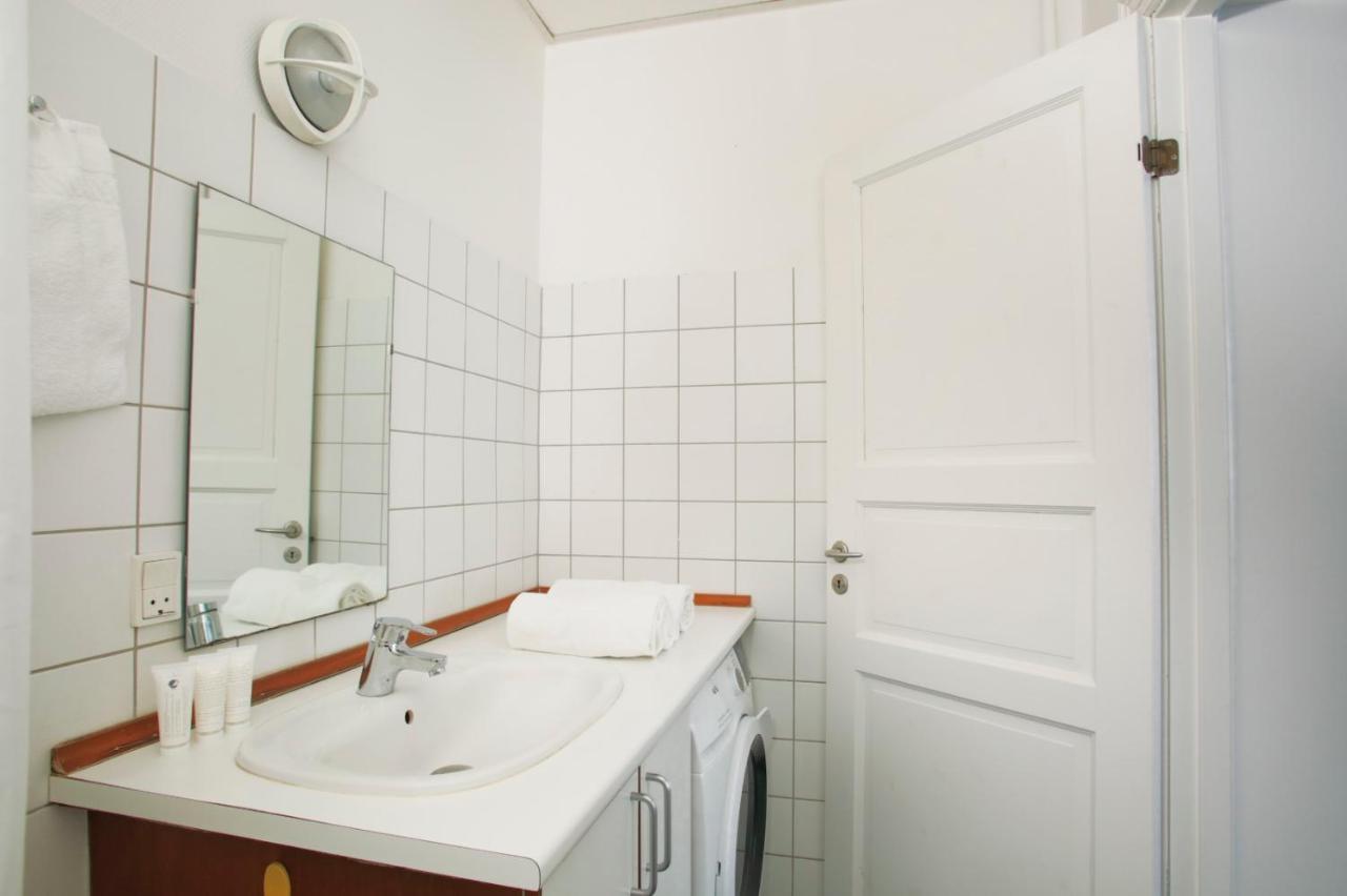 Homely 1 Bedroom Flat By The Copenhagen Lakes Bagian luar foto